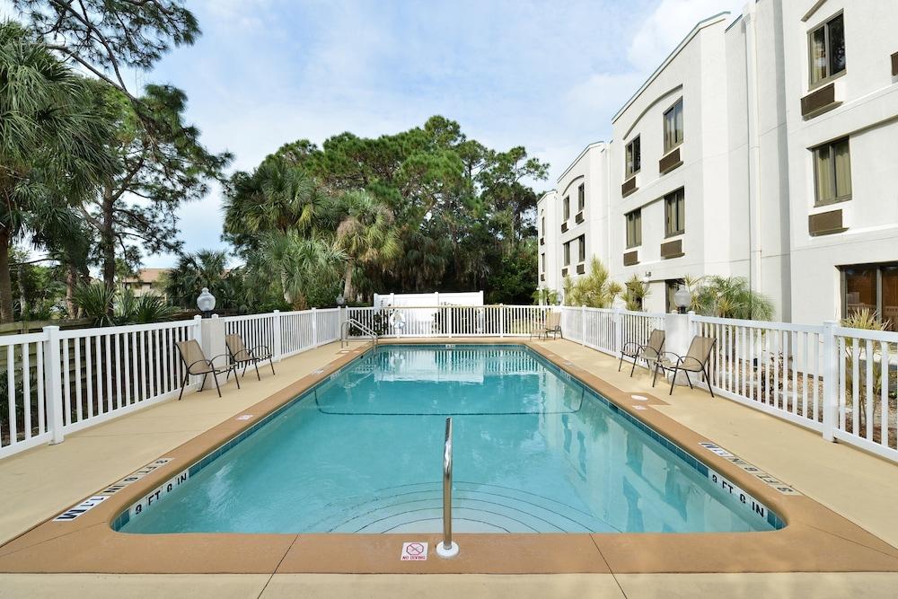 Sleep Inn Sarasota North Exterior photo